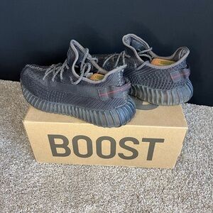 Adidas Yeezy Boost 350 Sneaker